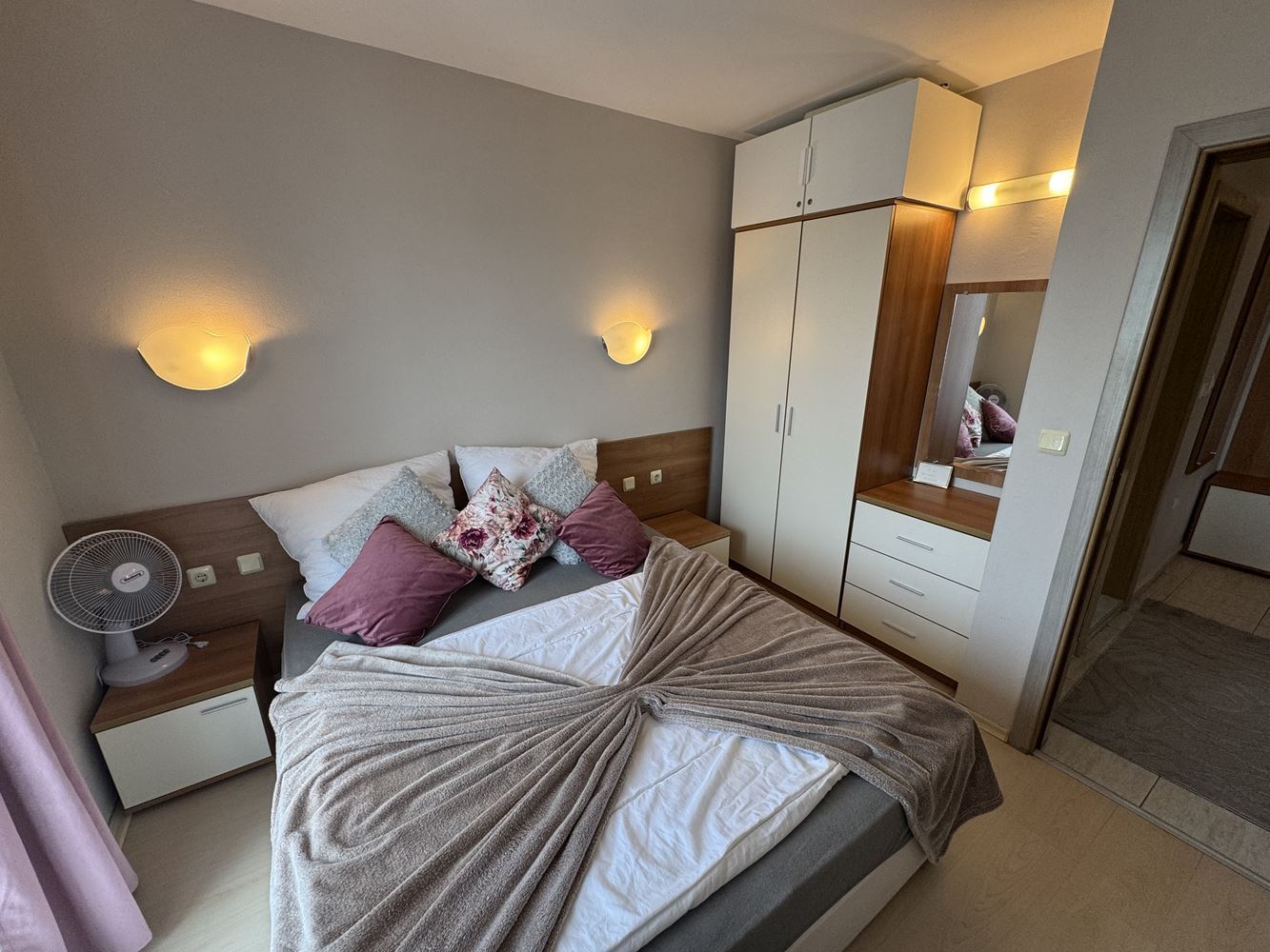 Wohnung mit einem Schlafzimmer und Panoramablick im Herzen von Sonnenstrand