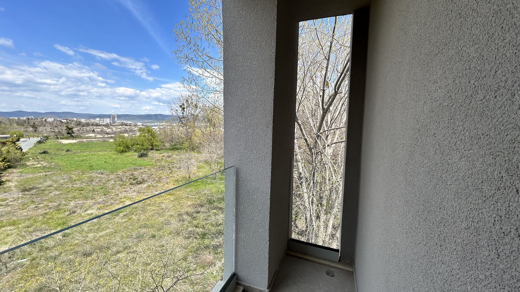 Exklusive 3-Zimmer-Wohnung in erster Meereslinie in Sonnenstrand – Panoramablick auf das Meer und prestigeträchtige Lage