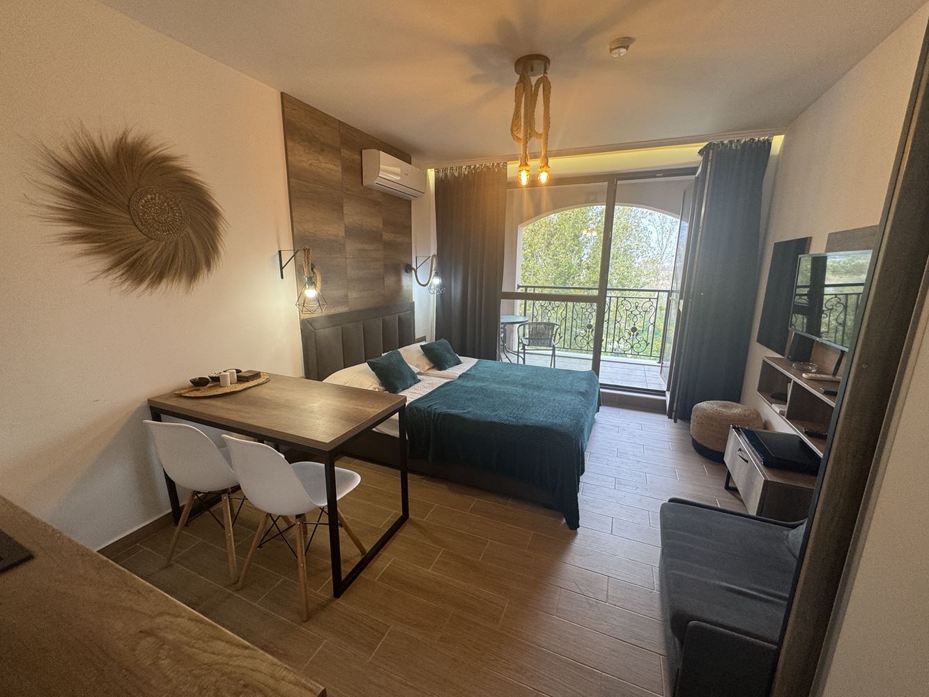 Elegantes Studio in einer luxuriösen Anlage im Herzen von Sonnenstrand – Komfort, Stil und Prestige