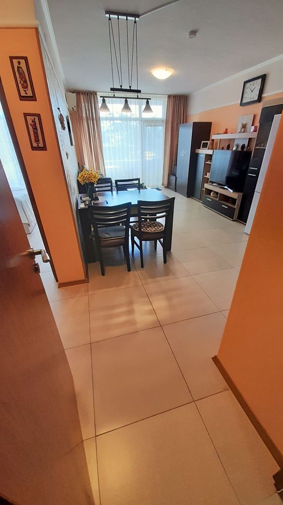Zweizimmerwohnung in Sunny Beach mit reicher Infrastruktur und ausgezeichneter Lage
