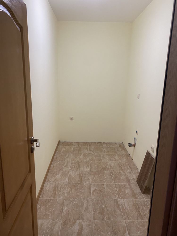 Ein-Zimmer-Wohnung mit Akt 16 in Ravda, vierte Etage – modernes Gebäude, ausgezeichnete Lage und Renditepotenzial