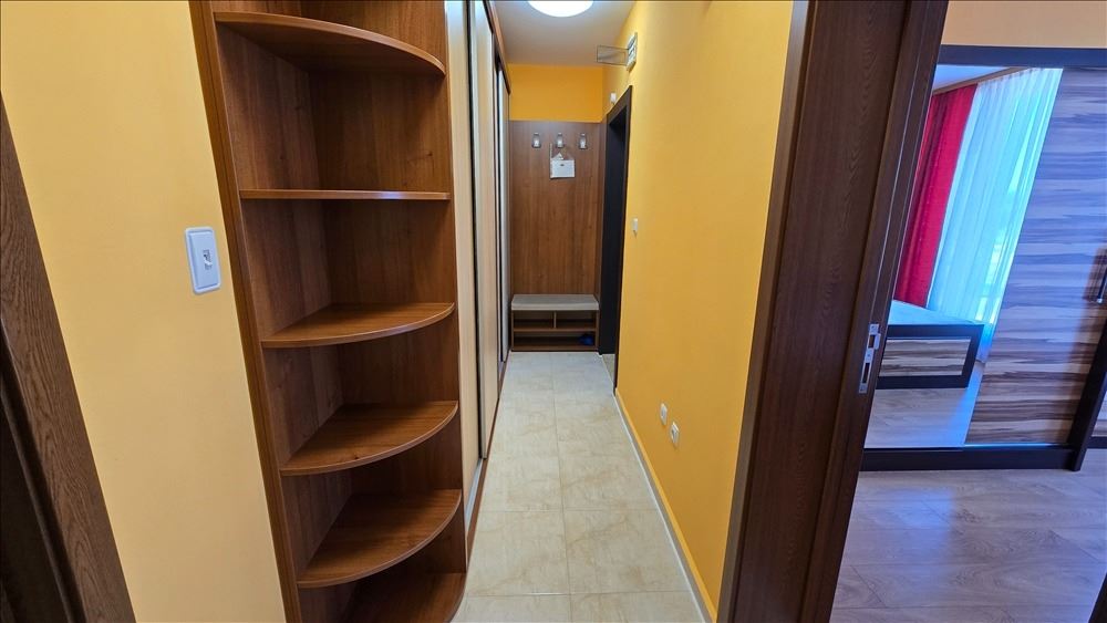 Zweizimmerwohnung ohne Instandhaltungsgebühr in Sarafovo – nach einer Auffrischungsrenovierung