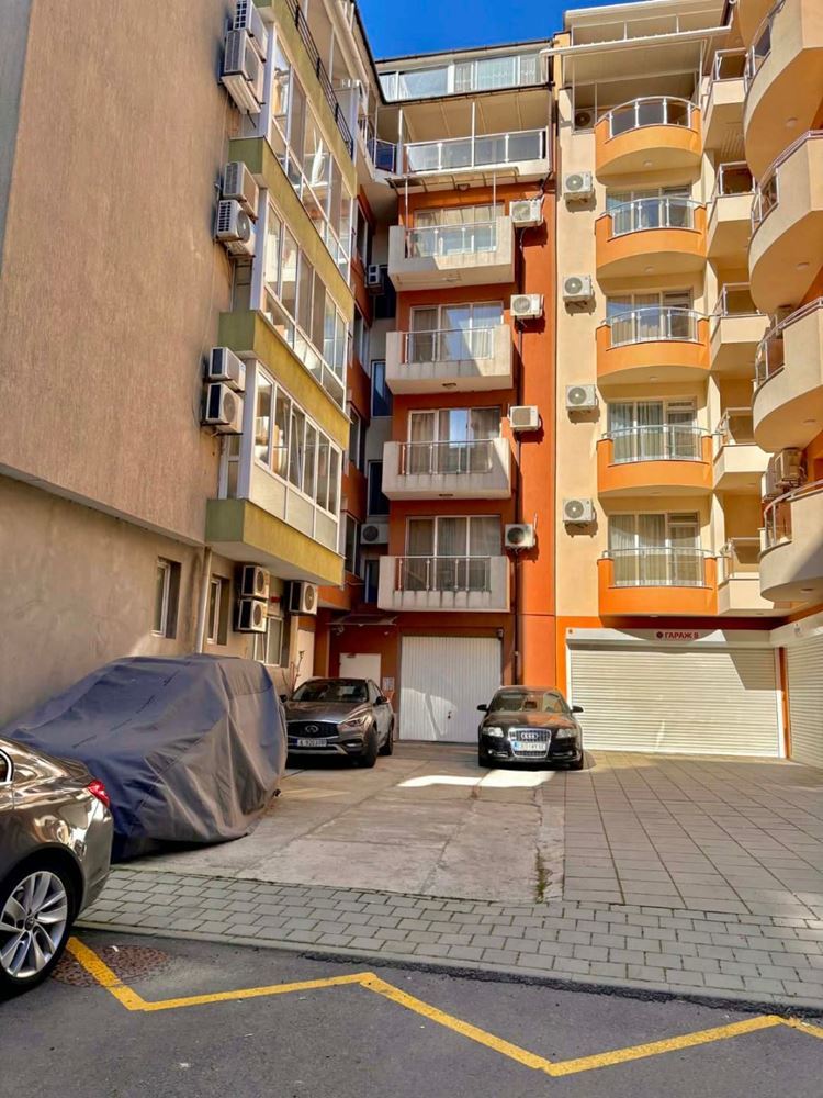 Sonniges Studio in Pomorie – nur 400 m vom Meer entfernt, in der Nähe des Sanatoriums
