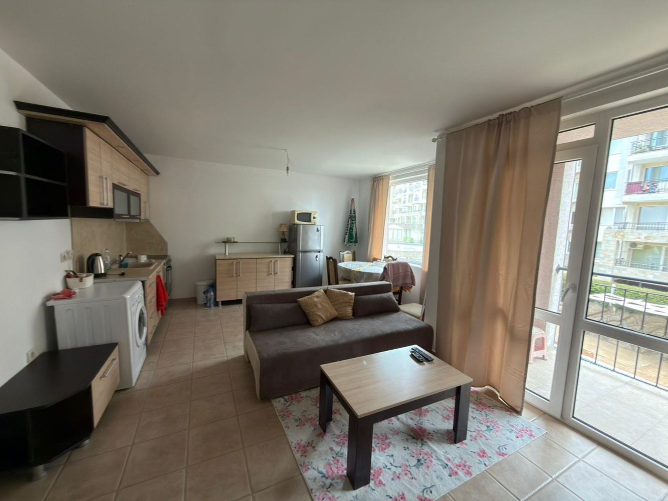 Gemütliche 2-Zimmer-Wohnung in modernem Komplex am Sonnenstrand