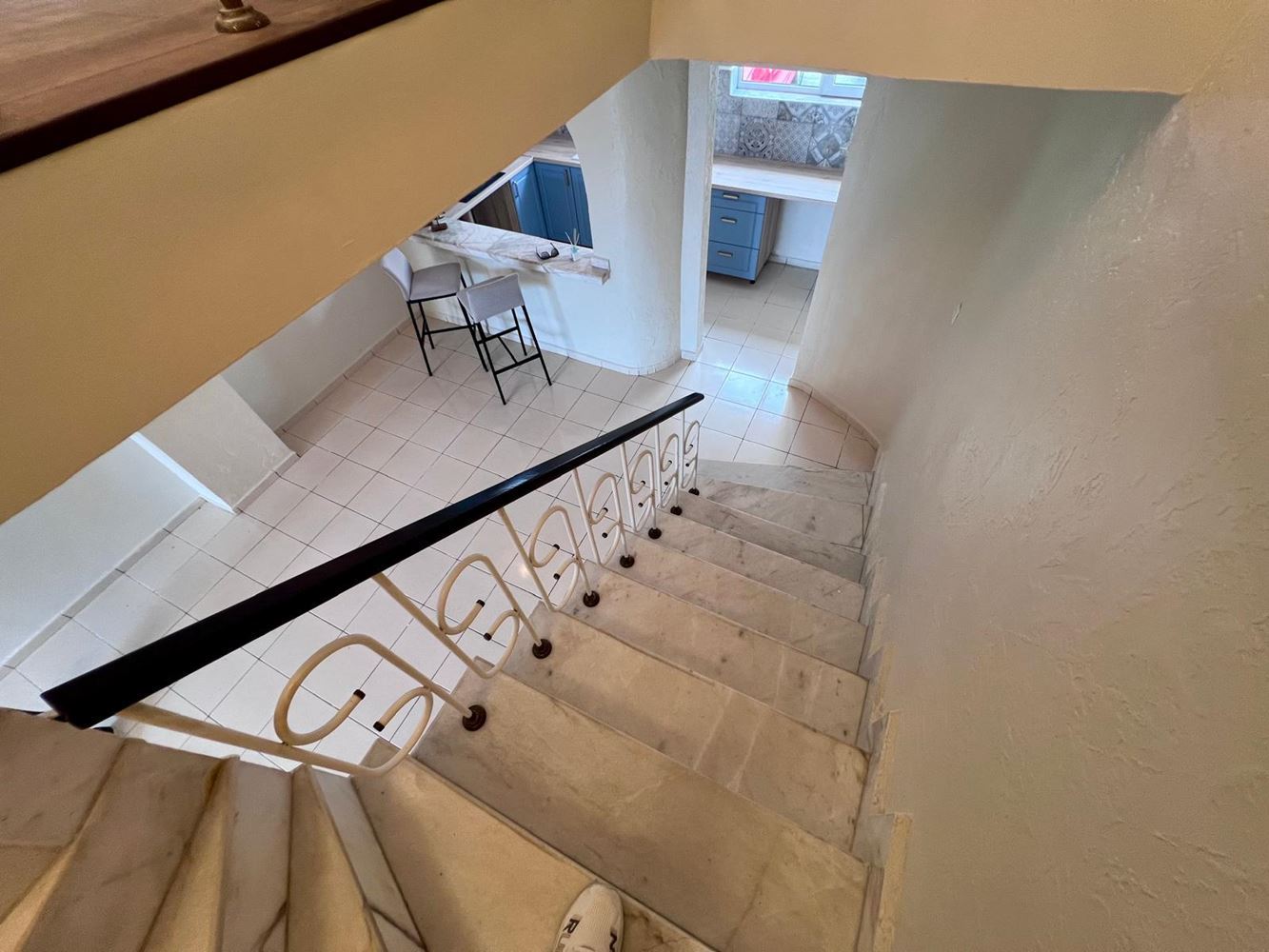 Direkt am Meer in Ravda – Maisonette mit zwei Schlafzimmern, Meerblick und eigenem Stellplatz