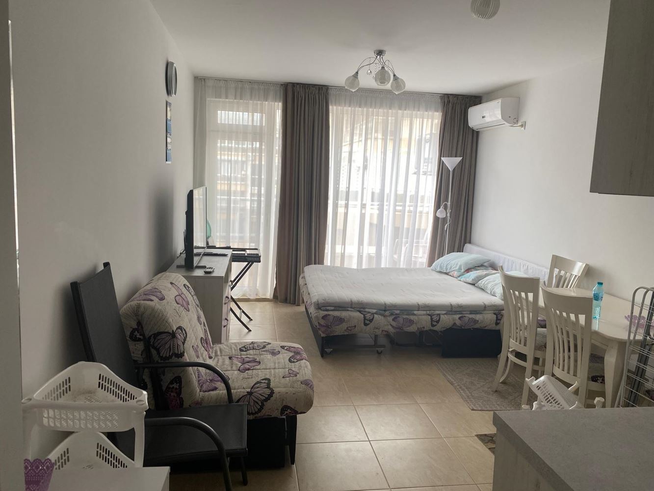 Stilvoll möbliertes Studio in Pomorie – nur 200 Meter vom Meer entfernt!