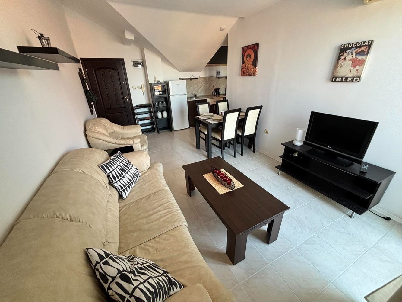 Gemütliche 2-Zimmer-Wohnung mit Panoramablick auf das Meer in Sveti Vlas