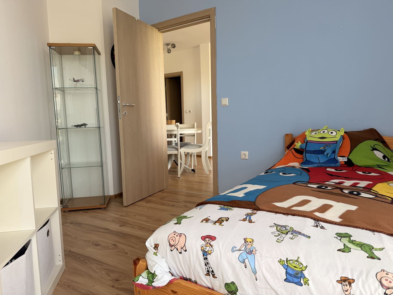 Drei-Zimmer-Wohnung mit Panoramaterrasse am Stadtrand von Sunny Beach – Komfort, Ruhe und Stil