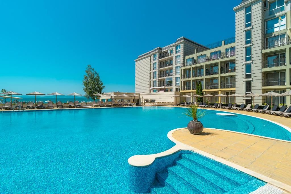 Wunderschönes Studio in erster Meereslinie in Pomorie mit Meerblick – Gemütlichkeit, Komfort und prestigeträchtige Lage