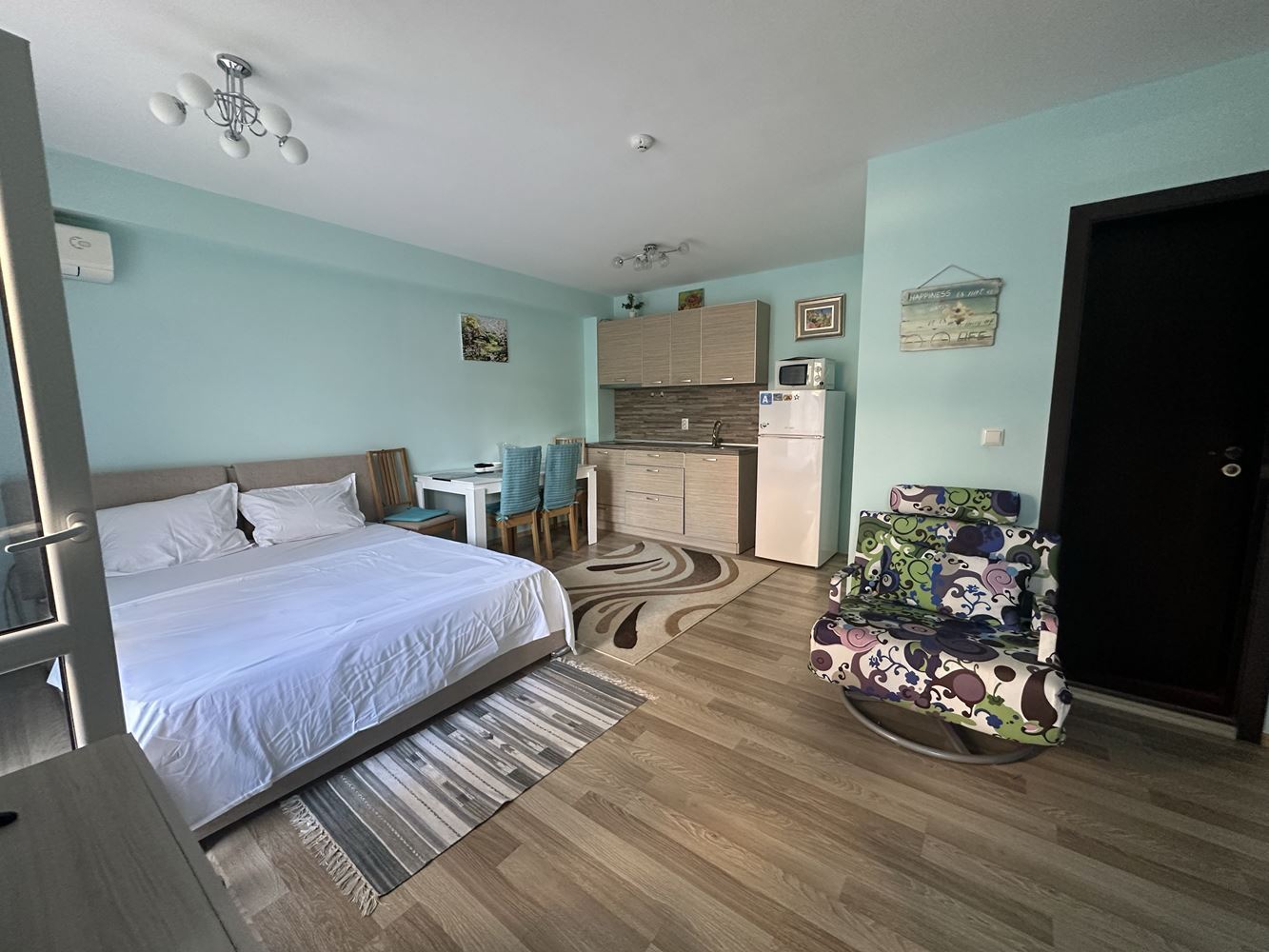 Studio in Sveti Vlas – Ruhe, Grün und hervorragende Lage nahe dem Meer