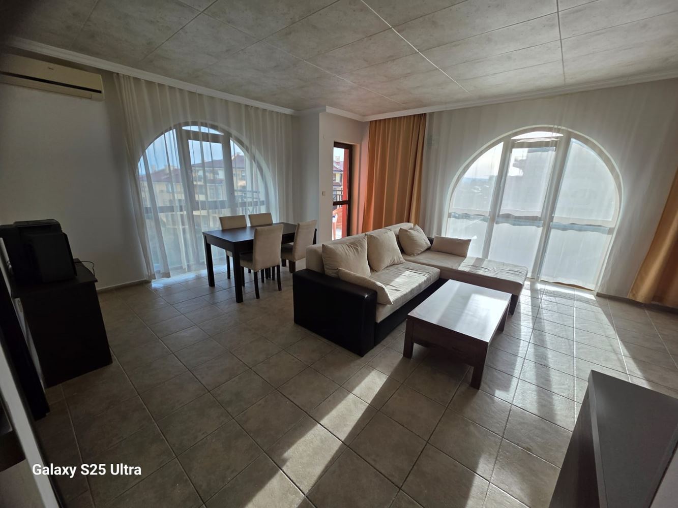 Ein-Zimmer-Wohnung mit Meerblick und Blick auf Alt-Nessebar in Sveti Vlas