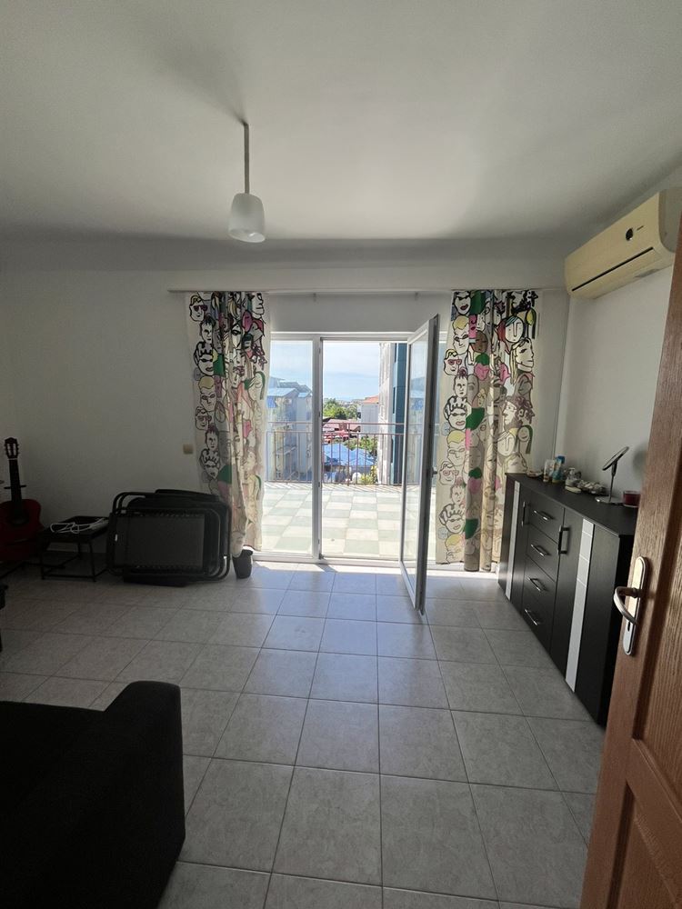 Wohnung mit einem Schlafzimmer und Panoramablick auf das Meer in Ravda – ein gemütliches Zuhause nur wenige Schritte vom Meer entfernt