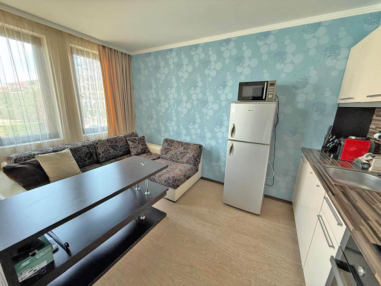 Elegante Wohnung mit einem Schlafzimmer in Sweti Wlas – Komfort, Ruhe und mediterraner Stil in Meeresnähe