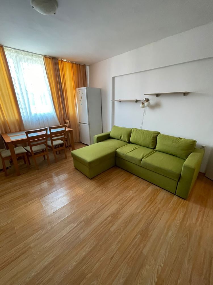 Möblierte Wohnung mit einem Schlafzimmer in Sonnenstrand – ausgezeichnete Lage und Annehmlichkeiten