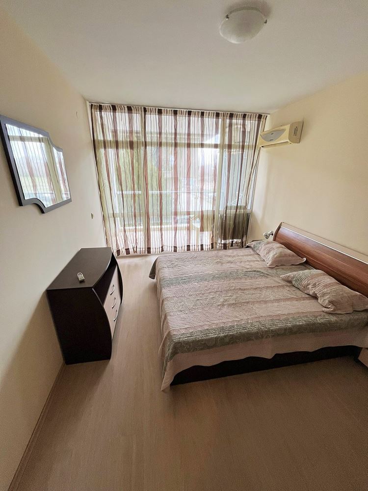 Sonnige und geräumige 2-Zimmer-Wohnung in Sonnenstrand – voll möbliert mit hervorragender Infrastruktur im Komplex