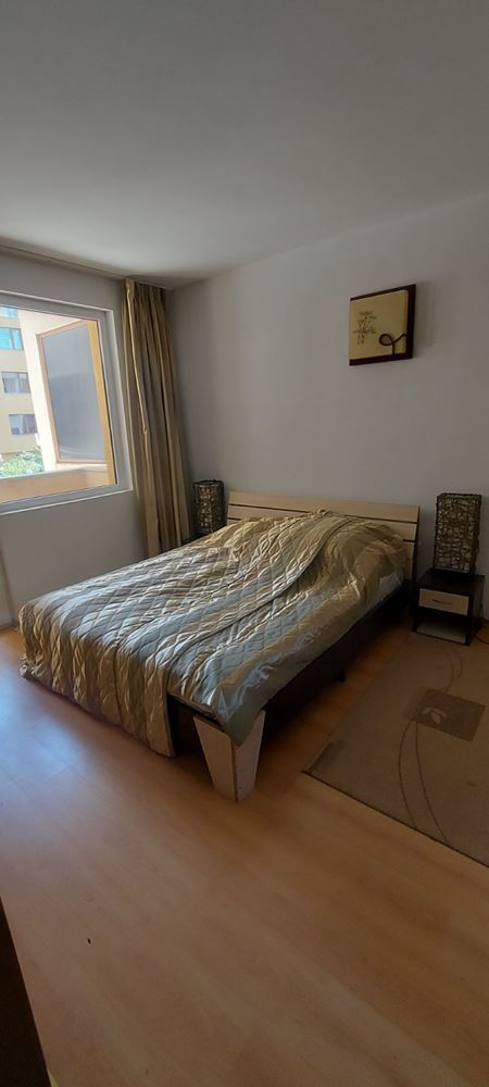 Geräumige Drei-Zimmer-Wohnung in moderner Anlage im Zentrum von Sonnenstrand