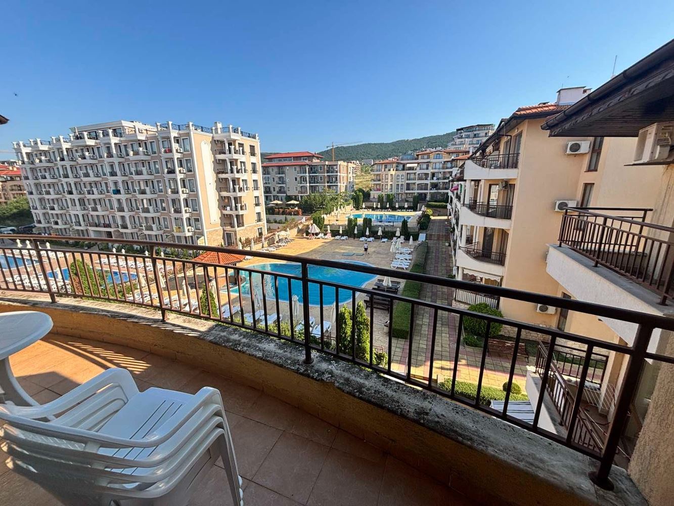 2-Zimmer-Wohnung mit teilweisem Meerblick – nur 3 Gehminuten vom Strand in Sveti Vlas entfernt