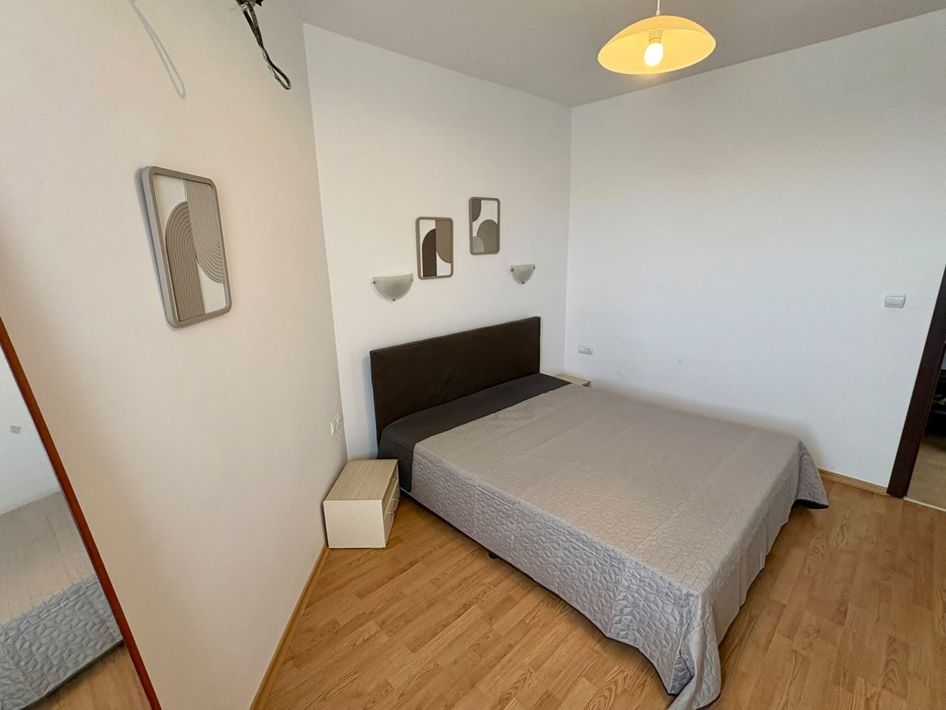 Sonnenstrand – Gemütliche 2-Zimmer-Wohnung mit Poolblick, nur fünf Minuten vom Strand entfernt