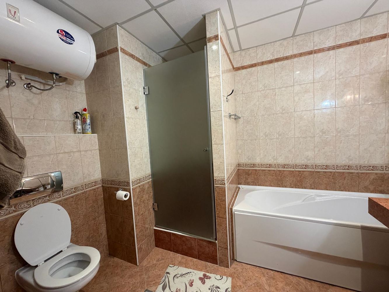 Erste Meereslinie in Pomorie – möbliertes Studio in einer luxuriösen Anlage mit Pools, Spa und Attraktionen