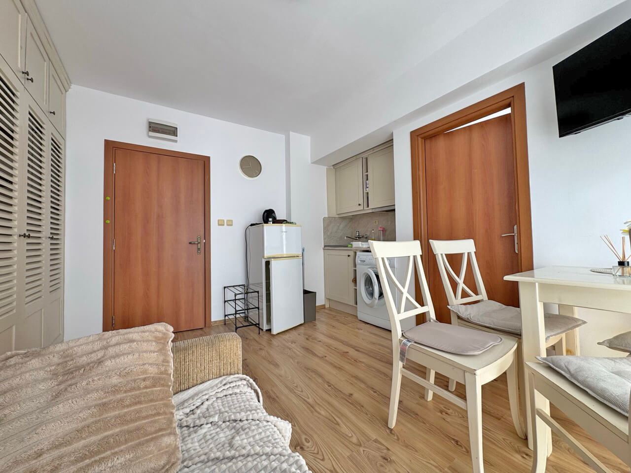 Gemütliche 3-Zimmer-Wohnung mit zwei Schlafzimmern in fußläufiger Entfernung zum Strand