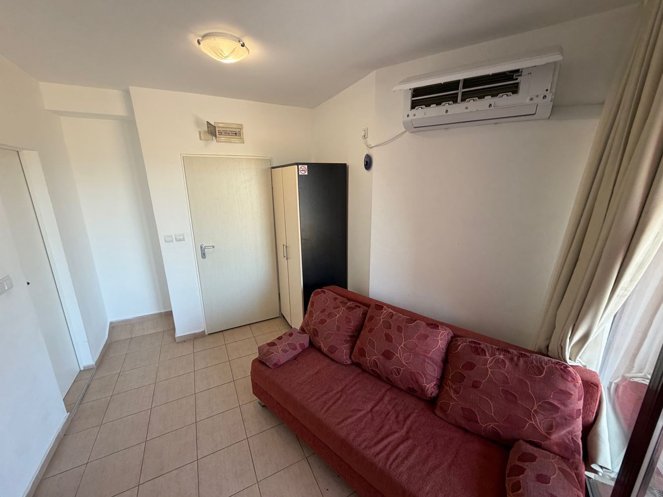 Geräumiges Studio mit Meerblick in einer prestigeträchtigen Anlage in Aheloy