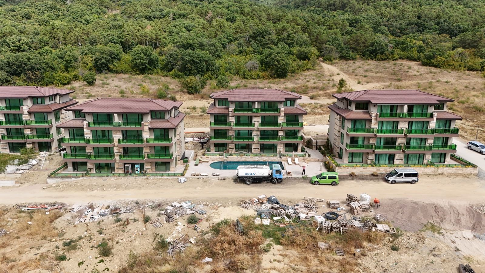Drei-Zimmer-Wohnung mit Panoramameerblick in einer ruhigen, grünen Anlage in Sonnenstrand