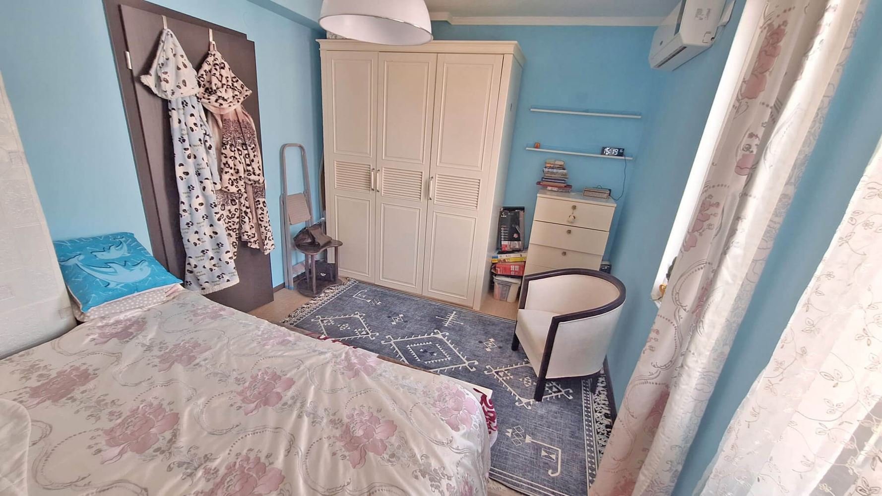 Stilvolle Zweizimmerwohnung nur 300 Meter vom Meer in Sveti Vlas entfernt
