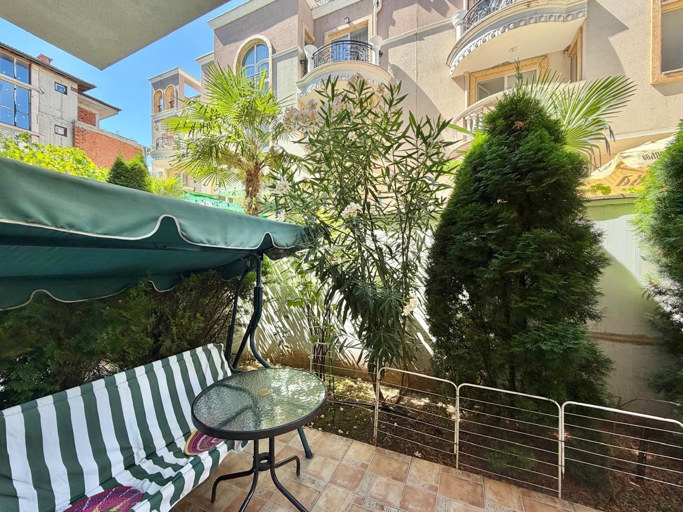 Zweizimmerwohnung mit eigenem Garten in Rawda – nur 200 m vom Meer entfernt