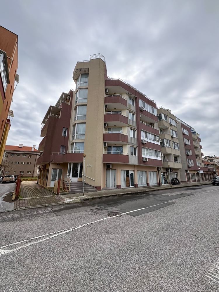 Geräumiges voll möbliertes Studio in Pomorie – Ostlage und ausgezeichnete Lage 400 m vom Meer entfernt