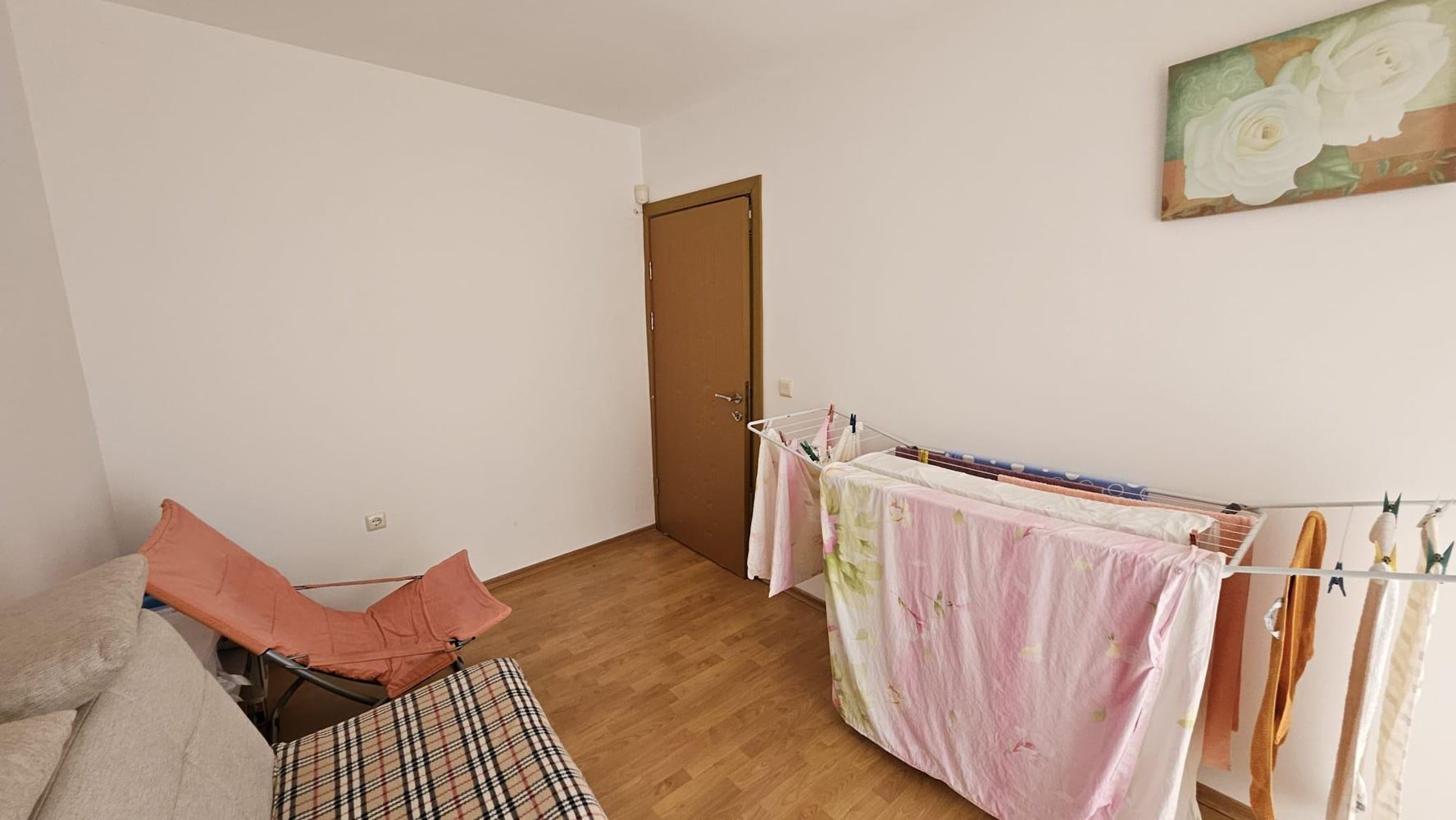 3-Zimmer-Wohnung mit Meerblick nur 50 Meter vom Strand in Byala – ohne Wartungsgebühr