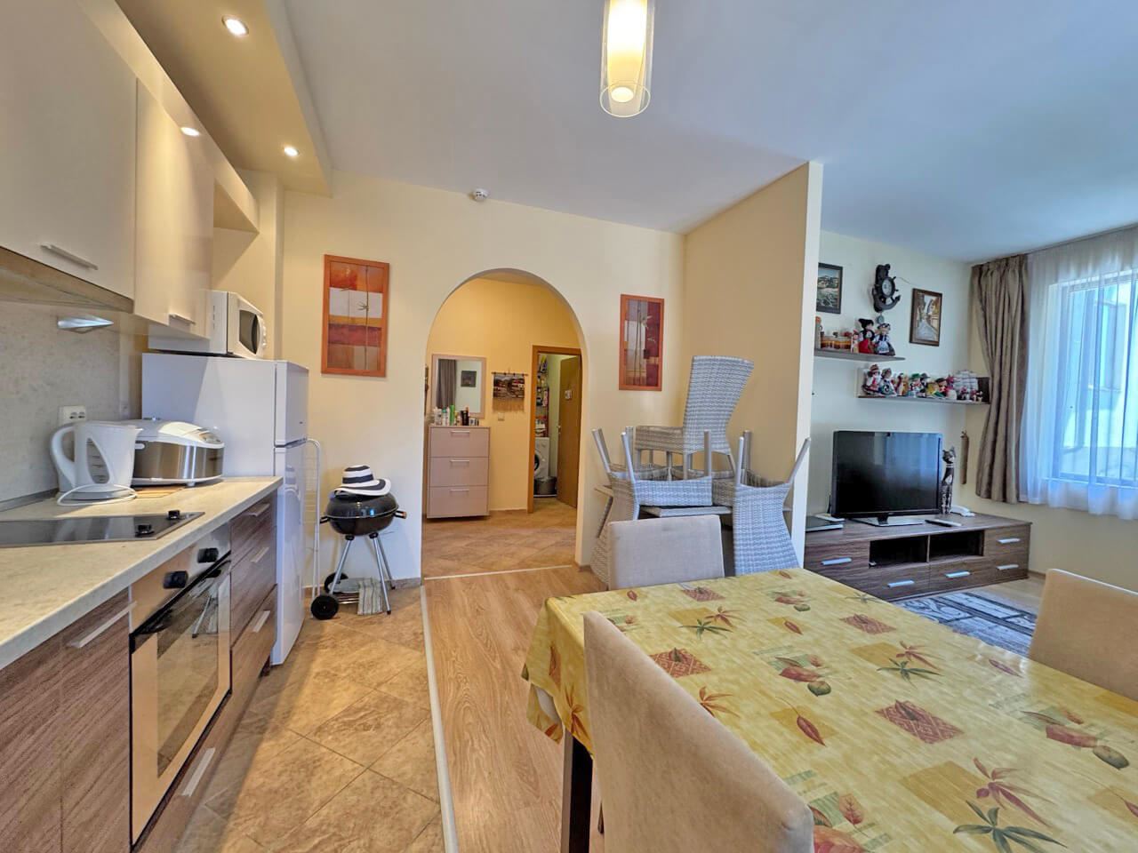2-Zimmer-Wohnung in erster Meereslinie in einem Premium-Komplex in Sveti Vlas