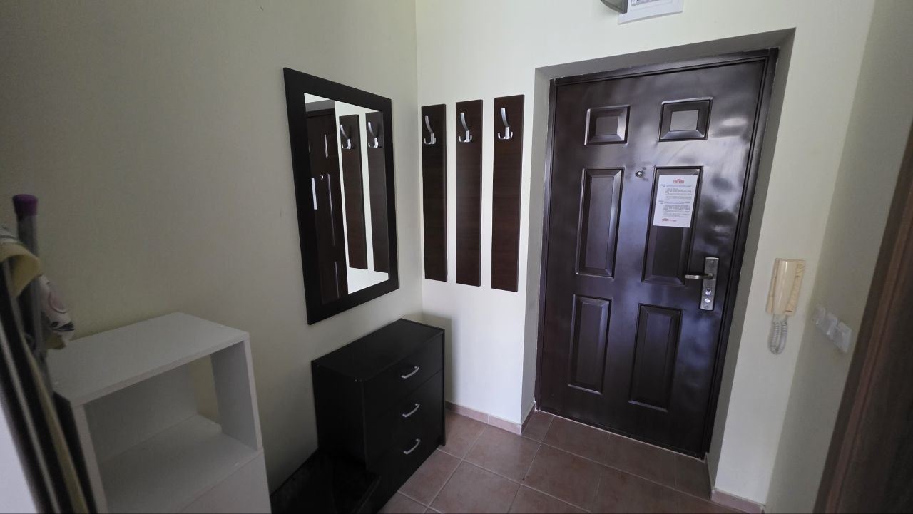 Praktisches und gemütliches Studio in Sonnenstrand – Komfort und Ruhe mit Blick auf den Pool