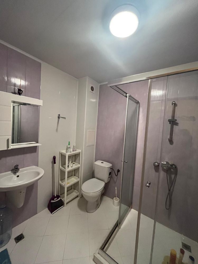 Geräumige 3-Zimmer-Wohnung mit Panoramaterrasse und Meerblick im Herzen von Pomorie