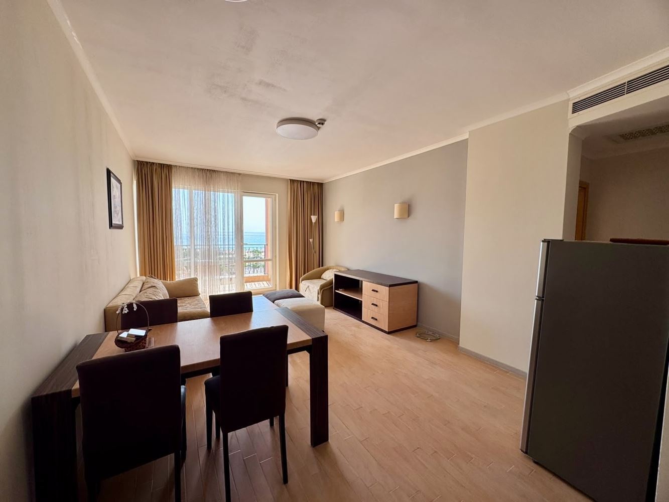Luxuriöse Wohnung am Meer mit Panoramablick in einer prestigeträchtigen Anlage in Sonnenstrand