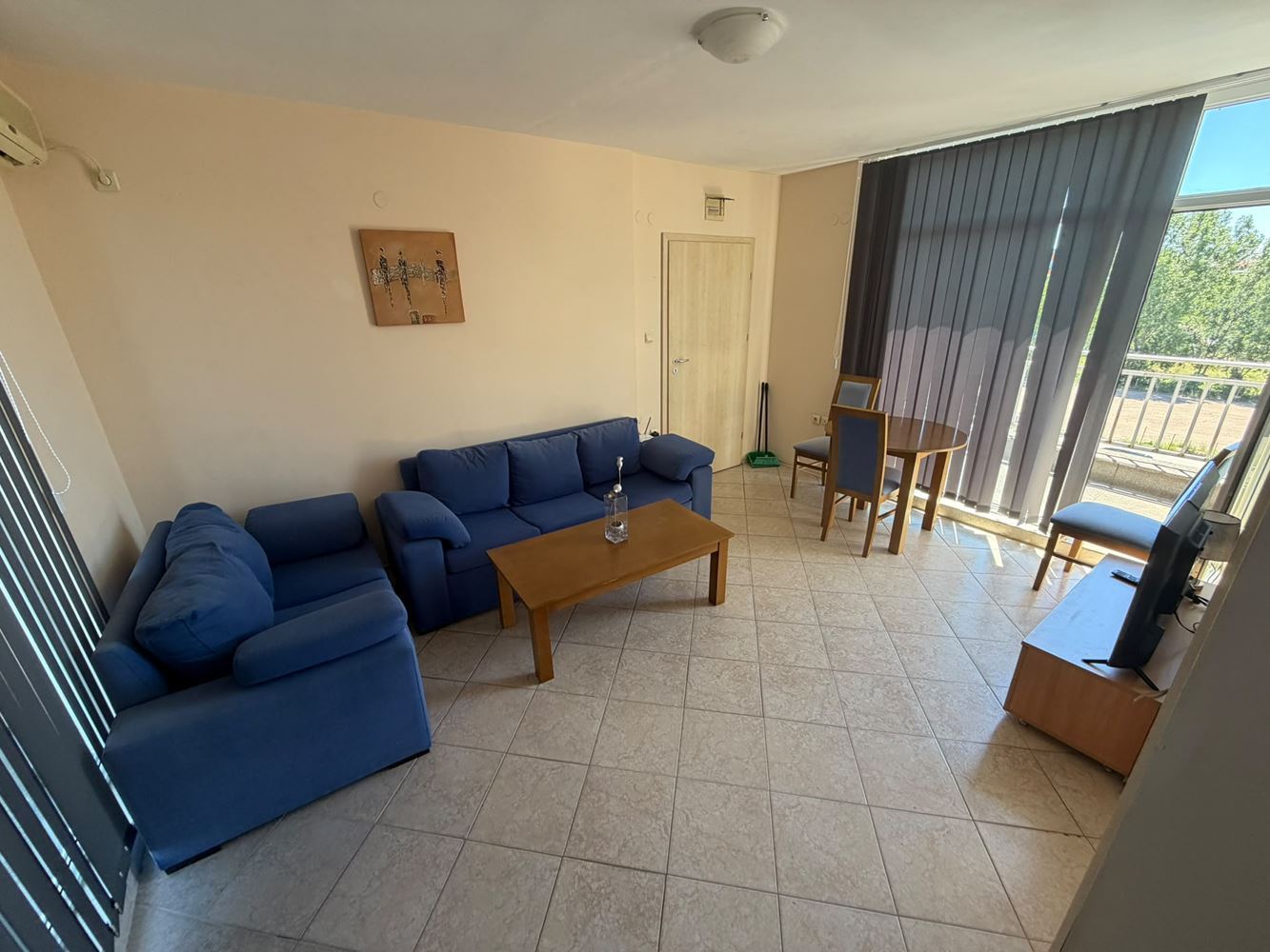 Geräumige 2-Zimmer-Wohnung in einer prestigeträchtigen Wohnanlage in Strandnähe in Sunny Beach