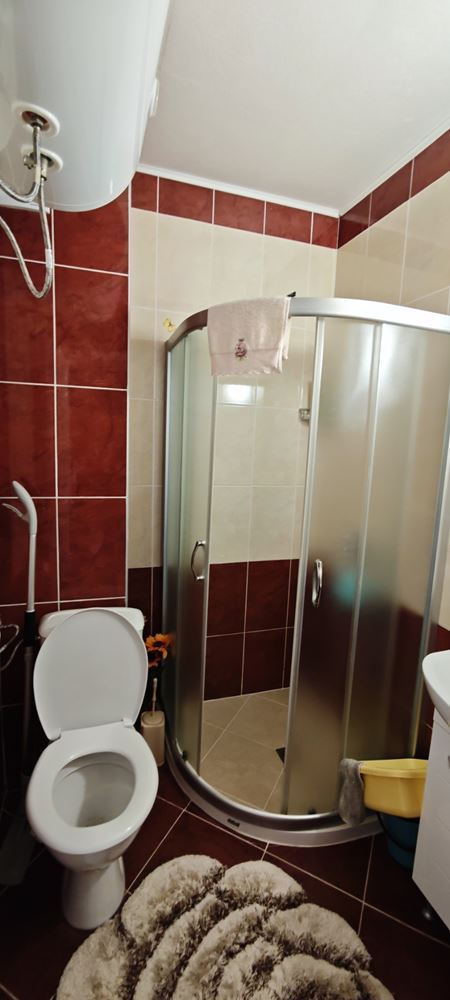 Elegant möbliertes Einzimmerwohnung mit Poolblick in Nessebar – ausgezeichnete Investition und Ferienimmobilie