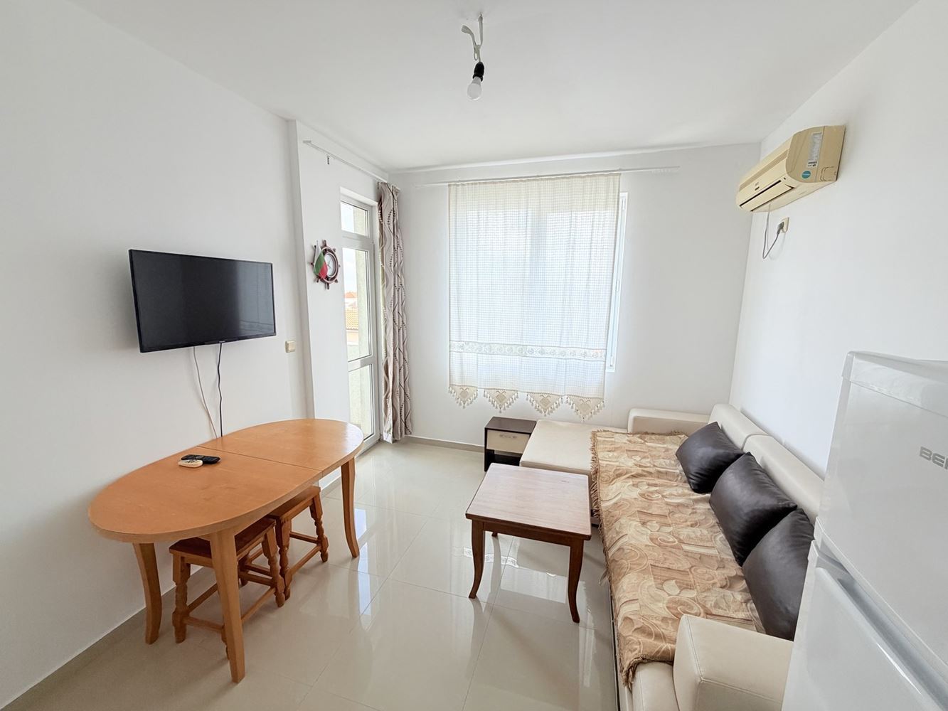 Drei-Zimmer-Wohnung in Ravda mit Meerblick und ohne Instandhaltungsgebühr! 