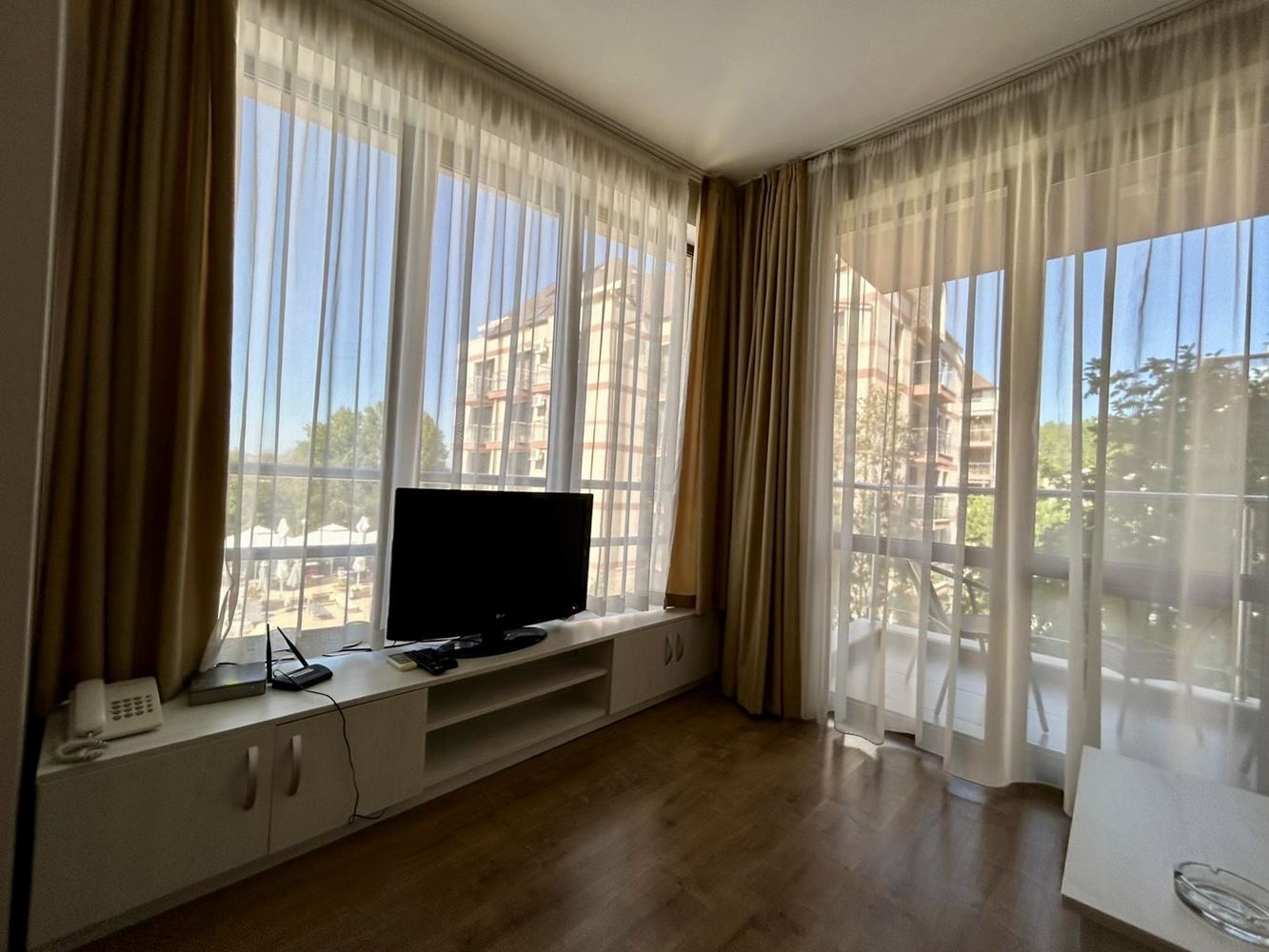 Gemütliche 2-Zimmer-Wohnung mit Pool- und Grünanlagenblick in einem großartigen Komplex in Sonnenstrand
