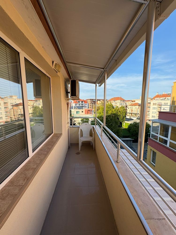 Möbliertes Studio mit Südausrichtung 400 Meter vom Meer entfernt in Pomorie