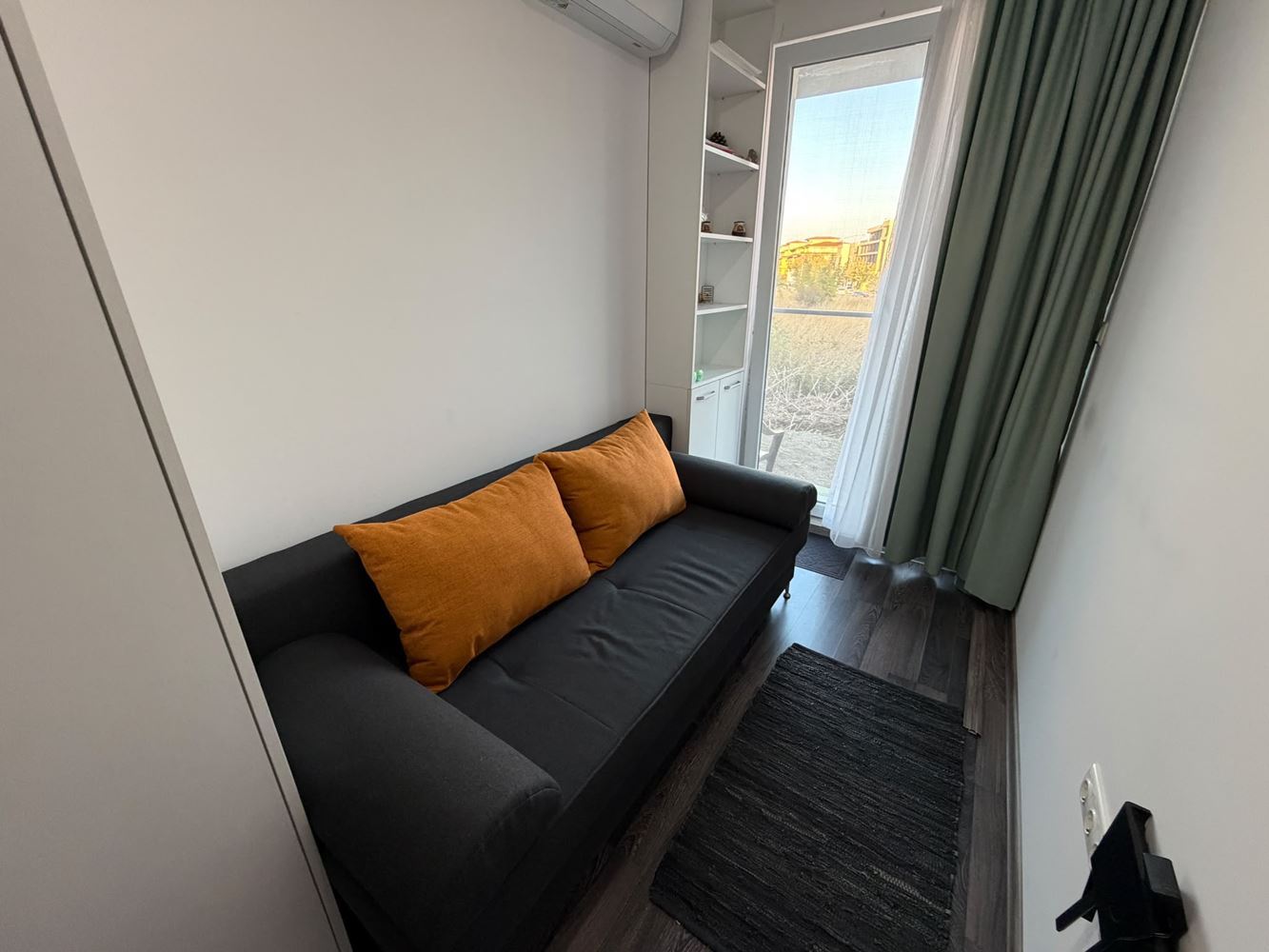 Kompaktes Studio in Sveti Vlas – 500 m vom Strand entfernt, Anlage mit Swimmingpool und Parkplatz