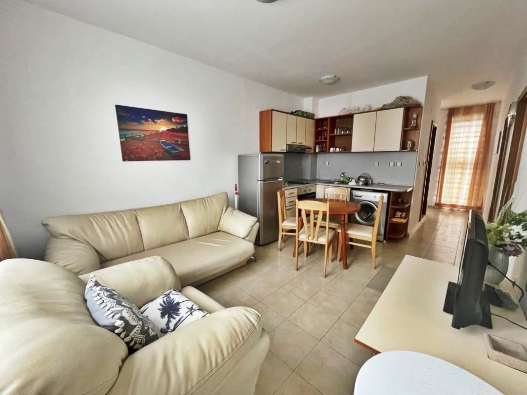 Voll möblierte Drei-Zimmer-Wohnung (Wohnung mit zwei Schlafzimmern) in Sonnenstrand – Komfort, Gemütlichkeit und sichere Investition