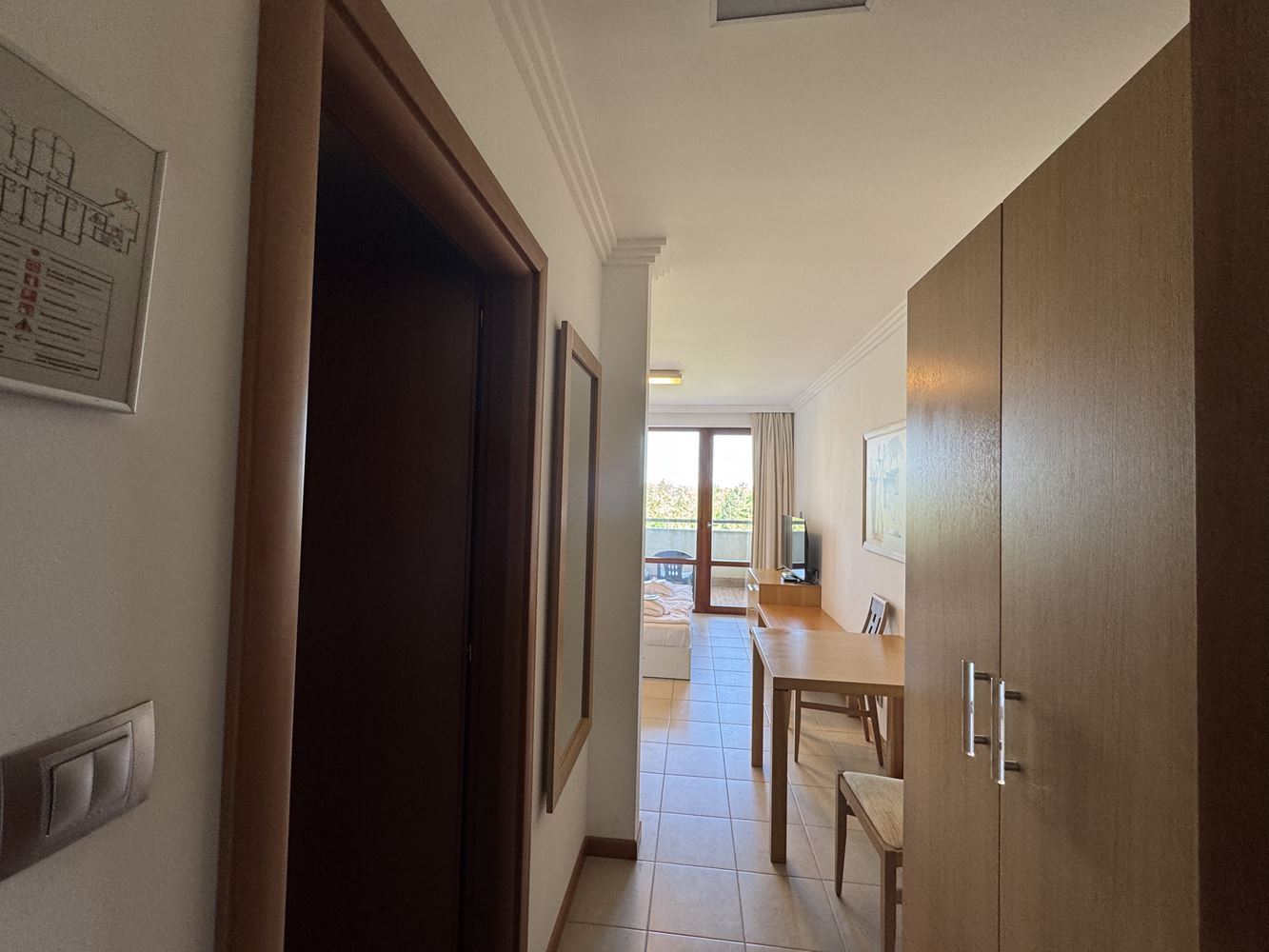Geräumiges Studio in erster Meereslinie in Rawda – perfekte Investition, luxuriöse Anlage und Komfort am Meer