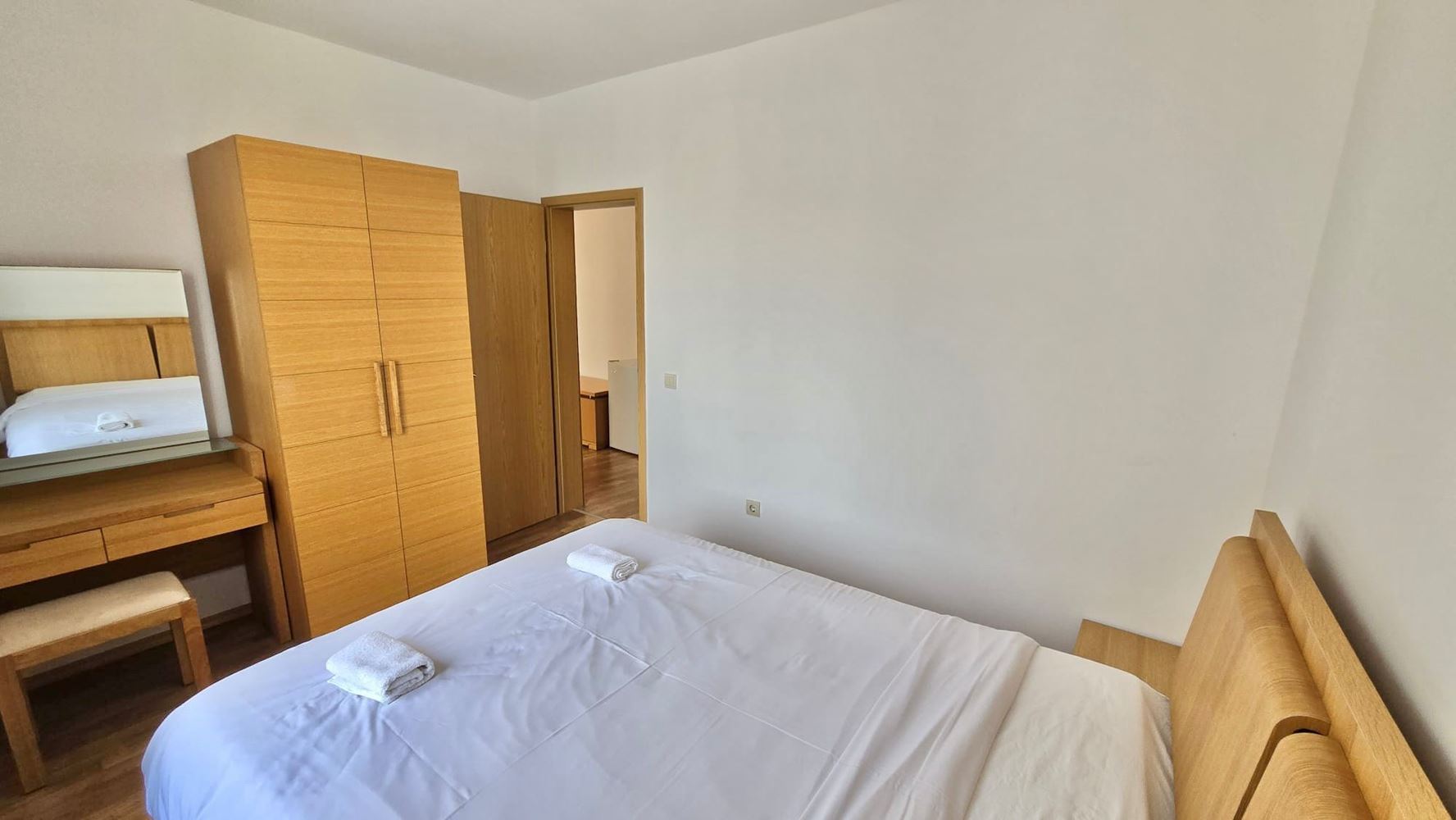 Attraktive Ein-Zimmer-Wohnung mit Poolblick in Aheloy