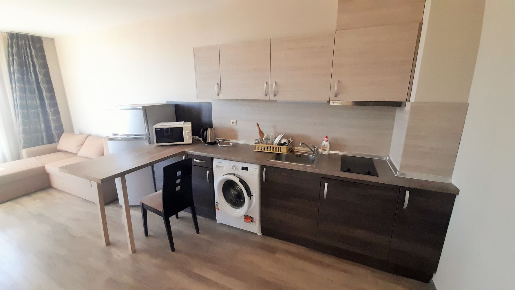 Attraktive Zweizimmerwohnung mit Meer- und Bergblick in Sveti Vlas