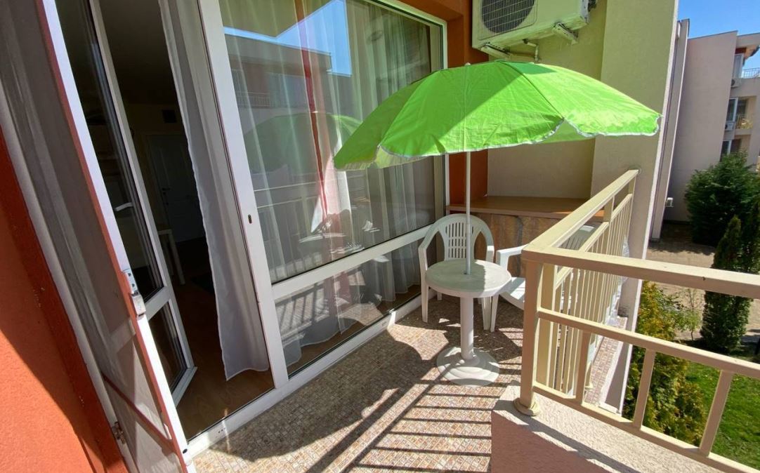 Geräumige Wohnung mit einem Schlafzimmer in einem modernen Komplex in Sonnenstrand – Komfort, Grünflächen und Annehmlichkeiten für Bewohner