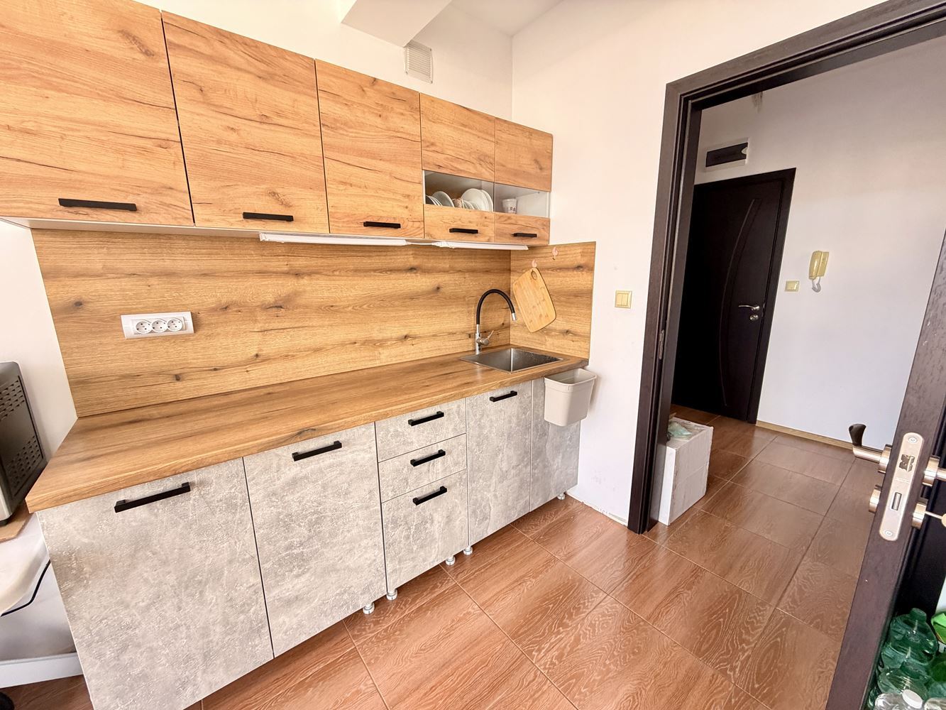Geräumige 2-Zimmer-Wohnung in hervorragender Lage im Stadtteil Schwarzes Meer, Nessebar