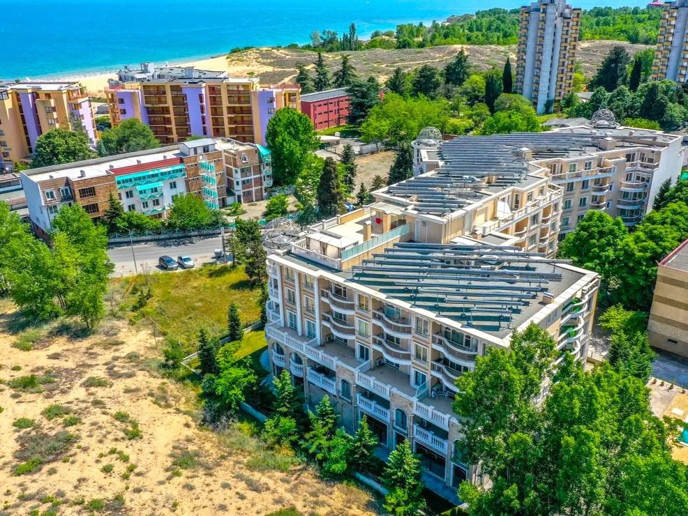 Geräumige 3-Zimmer-Wohnung nur 100 Meter vom Strand in Nessebar entfernt