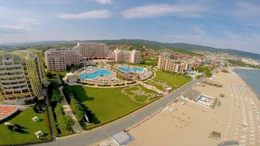 Luxuriöse Einzimmerwohnung in einem prestigeträchtigen First-Line-Komplex – Komfort, Stil und endlose Annehmlichkeiten