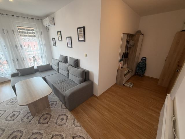 Brandneue Wohnung mit einem Schlafzimmer und Poolblick in der Region Sonnenstrand – Act 16 und hervorragende Infrastruktur