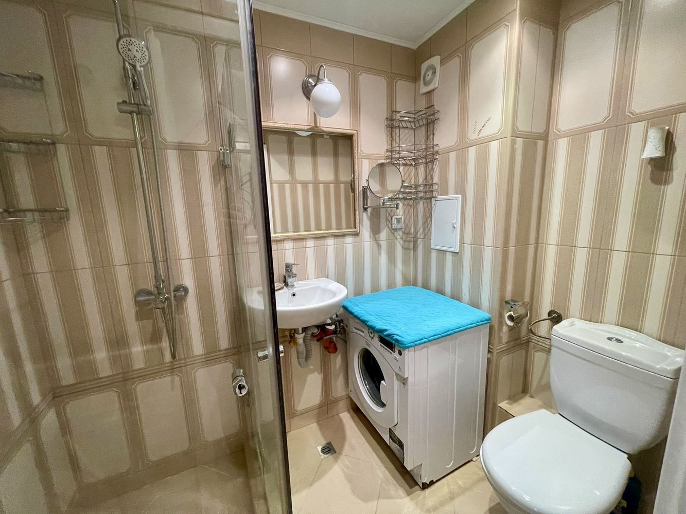 Luxuriöses Maisonette-Apartment mit Garten in Elite-Komplex – Komfort und Entspannung in Meeresnähe